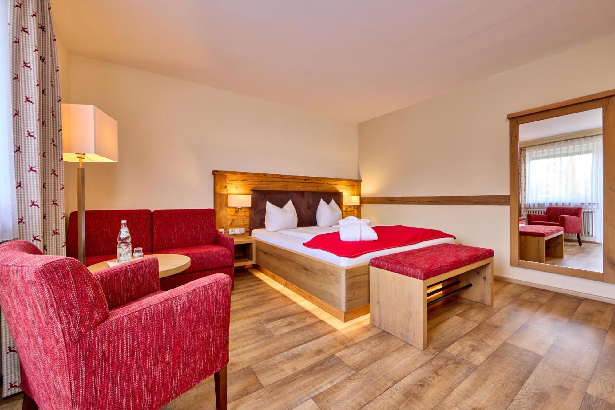 Aura-Hotel Saulgrub Extérieur photo
